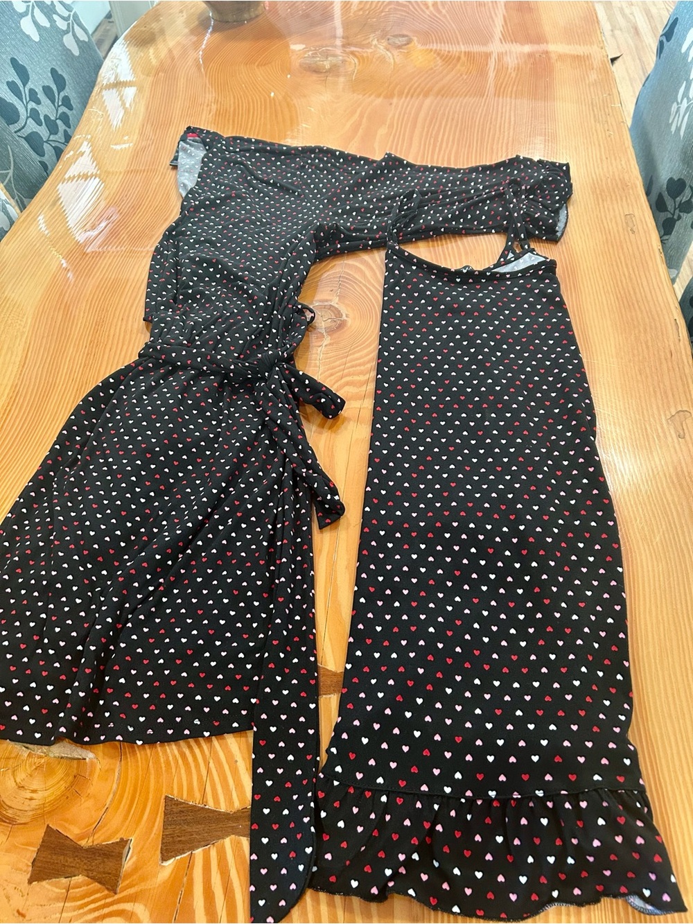 Rene Rofe Sleepwear woman’s 2 pieces- black with red & pink hearts - Picture 12 of 12